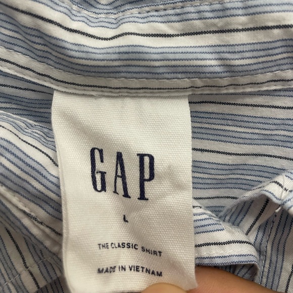 GAP- Men’s button down shirt #52 - Picture 4 of 5